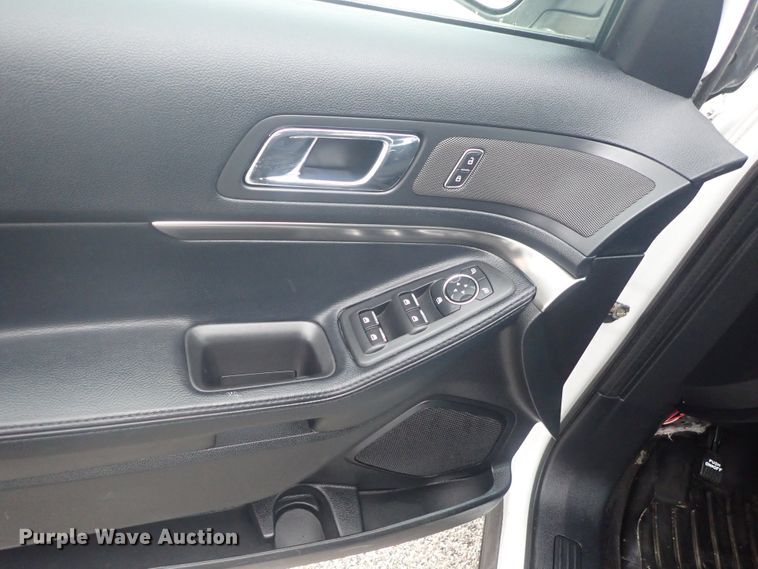 image for item DE0707 2016 Ford Explorer Police Interceptor  SUV