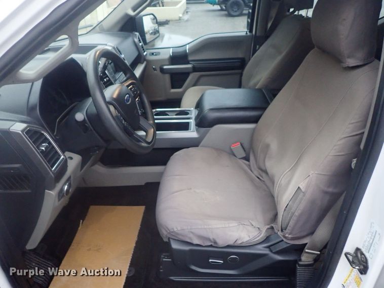 image for item DE0719 2016 Ford F150  SuperCrew pickup truck