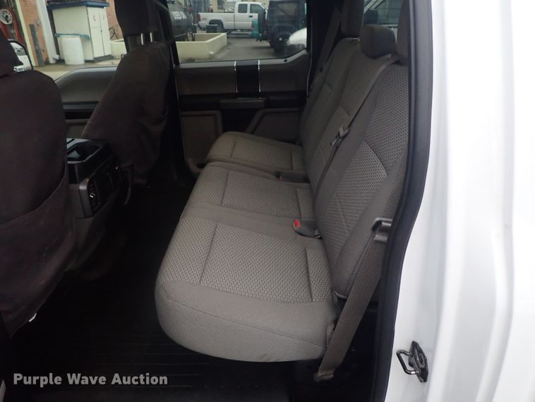 image for item DE0719 2016 Ford F150  SuperCrew pickup truck