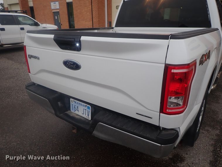 image for item DE0719 2016 Ford F150  SuperCrew pickup truck