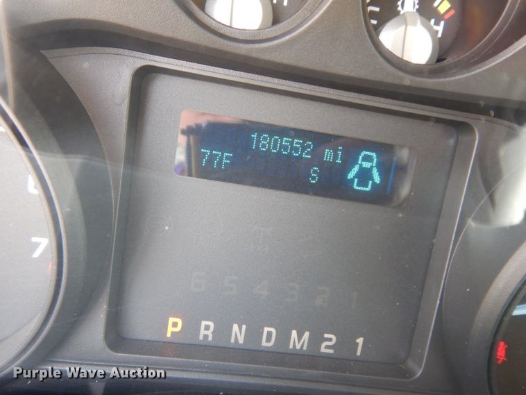 image for item DJ4443 2013 Ford F250 Super Duty  utility bed pickup truck