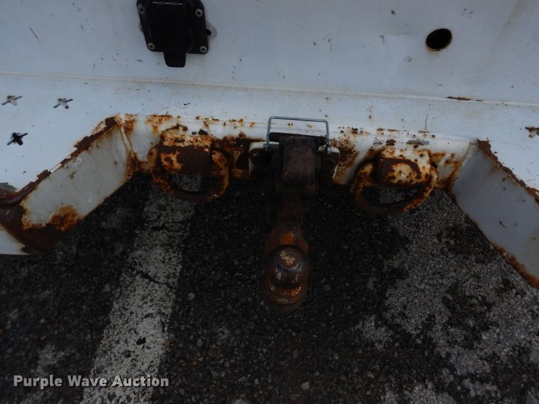 image for item DJ4443 2013 Ford F250 Super Duty  utility bed pickup truck