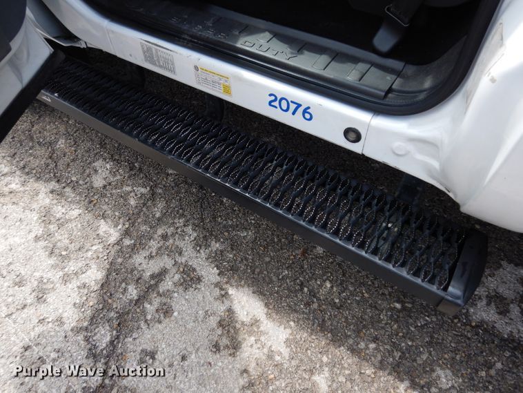 image for item DJ4443 2013 Ford F250 Super Duty  utility bed pickup truck