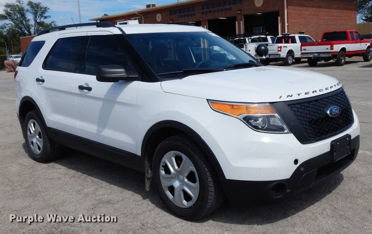 image for item DJ4444 2015 Ford Explorer Police Interceptor  SUV