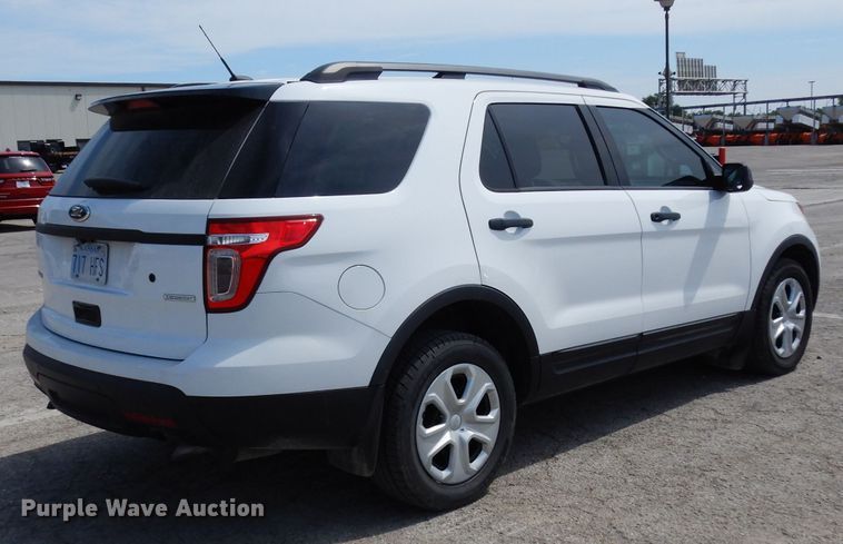 image for item DJ4444 2015 Ford Explorer Police Interceptor  SUV