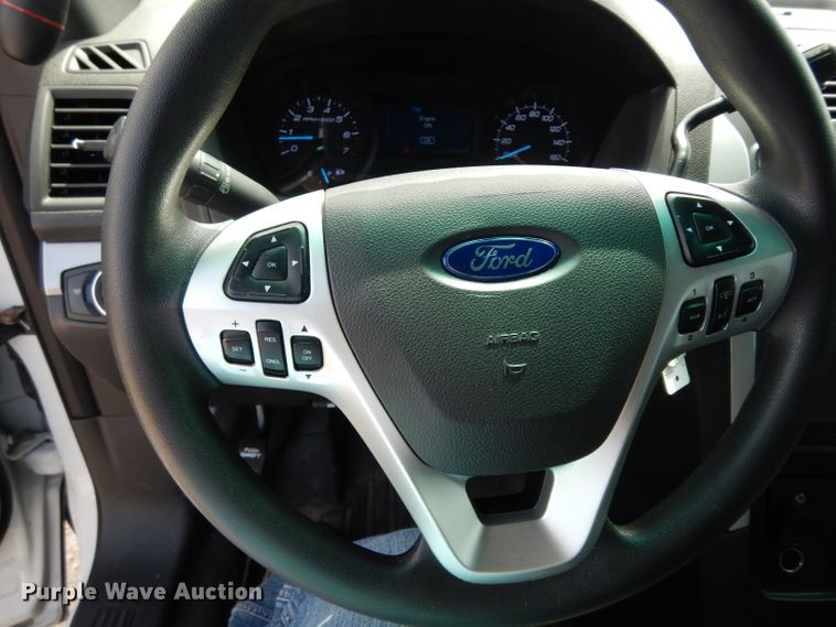 image for item DJ4444 2015 Ford Explorer Police Interceptor  SUV