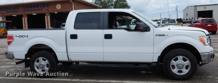image for item DJ4451 2013 Ford F150  SuperCrew pickup truck