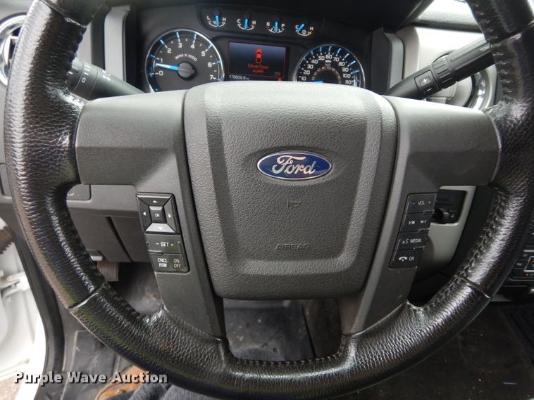 image for item DJ4451 2013 Ford F150  SuperCrew pickup truck