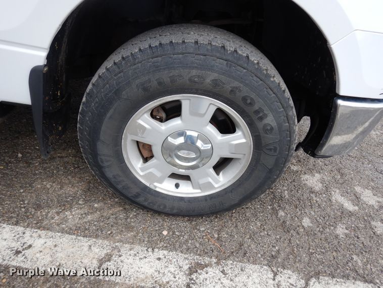 image for item DJ4451 2013 Ford F150  SuperCrew pickup truck