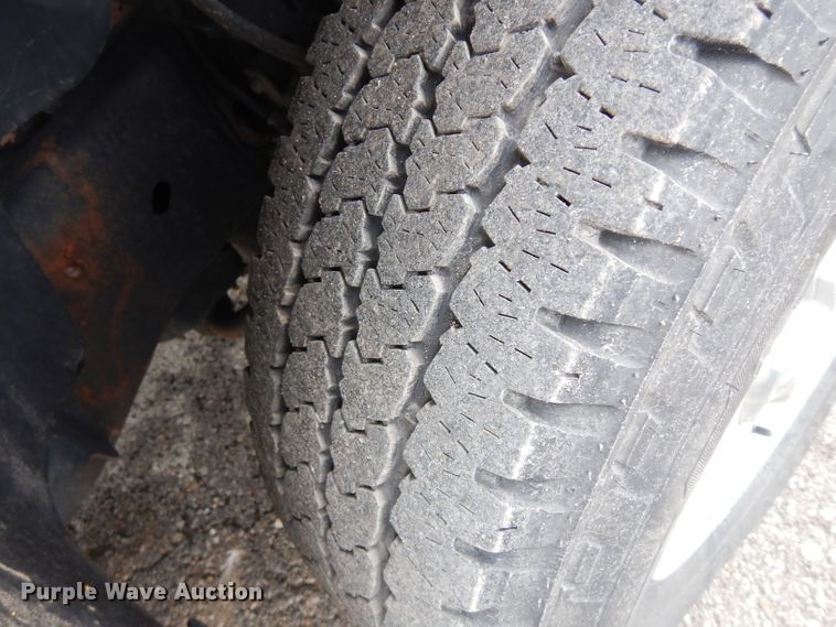 image for item DJ4451 2013 Ford F150  SuperCrew pickup truck