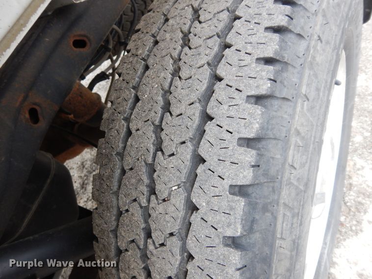 image for item DJ4451 2013 Ford F150  SuperCrew pickup truck