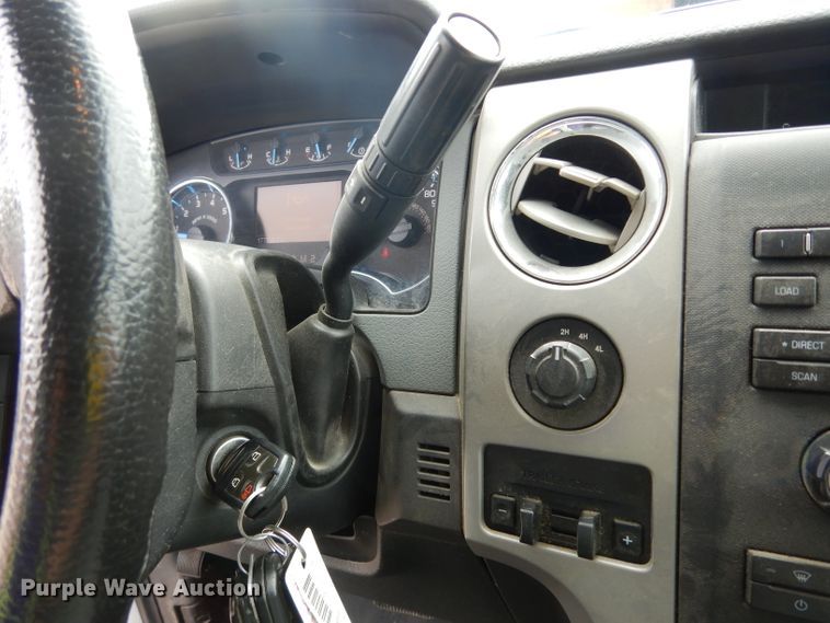 image for item DJ4452 2011 Ford F150  SuperCrew pickup truck