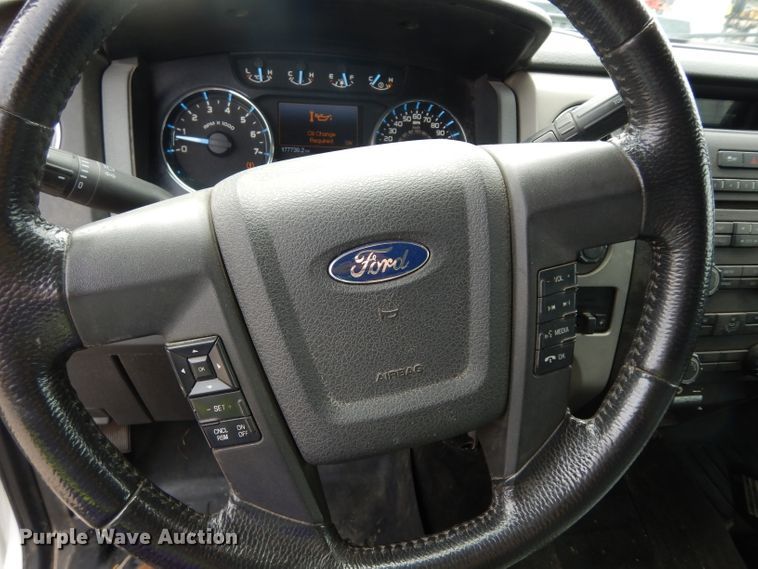 image for item DJ4452 2011 Ford F150  SuperCrew pickup truck