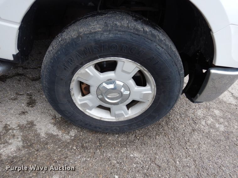 image for item DJ4452 2011 Ford F150  SuperCrew pickup truck