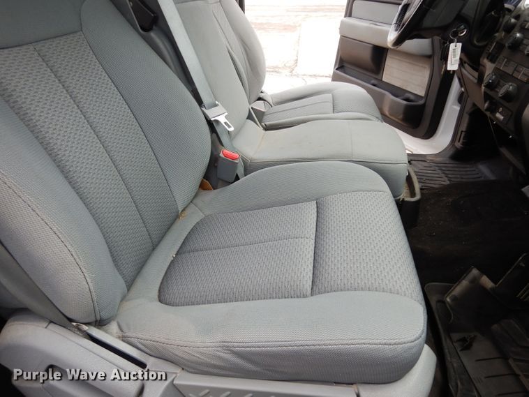 image for item DJ4452 2011 Ford F150  SuperCrew pickup truck