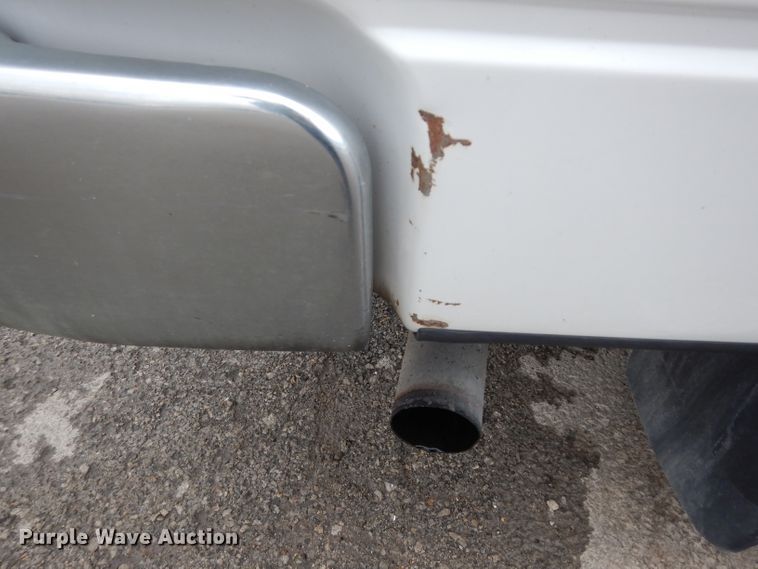 image for item DJ4452 2011 Ford F150  SuperCrew pickup truck