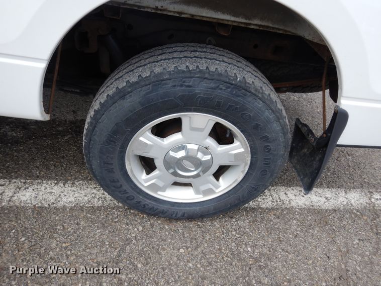 image for item DJ4452 2011 Ford F150  SuperCrew pickup truck