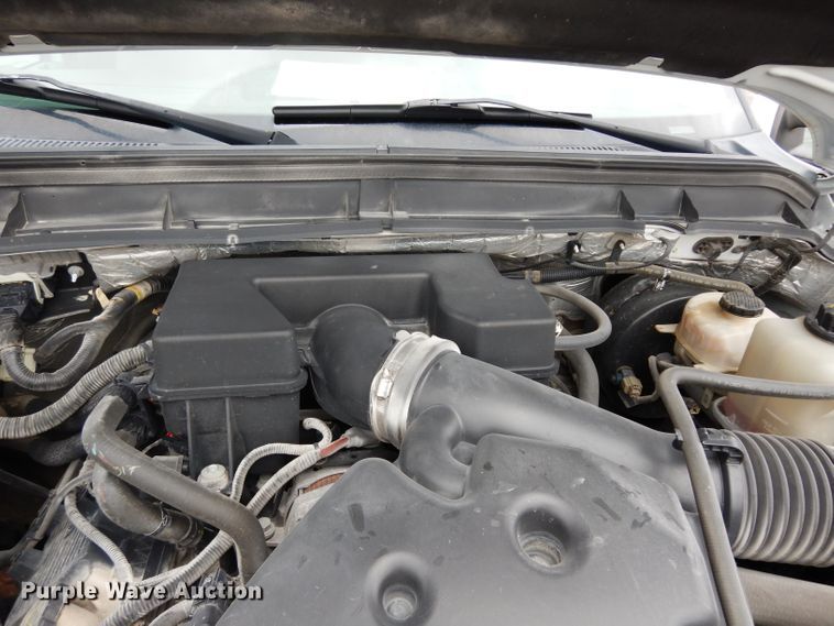 image for item DJ4453 2013 Ford F250 Super Duty  utility bed pickup truck