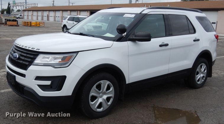 image for item DJ4456 2016 Ford Explorer Police Interceptor  SUV