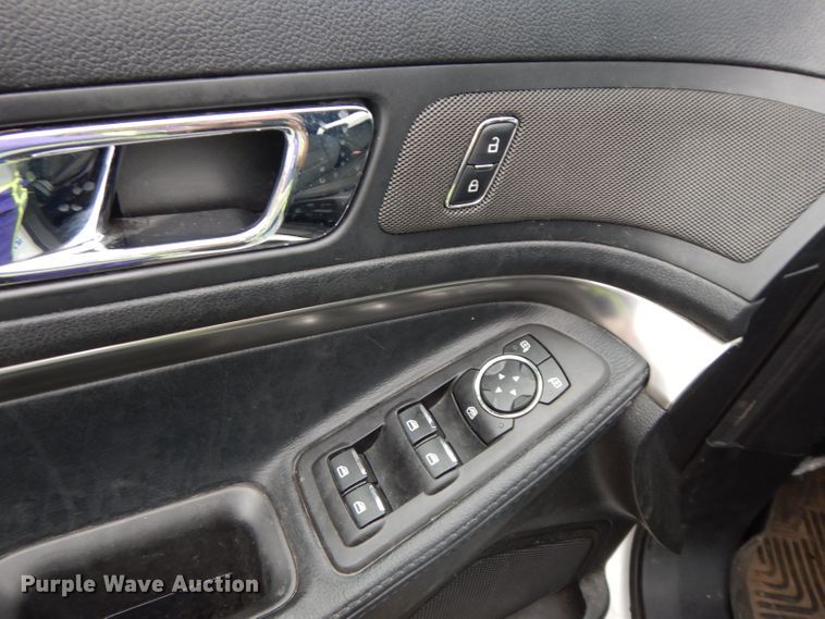 image for item DJ4456 2016 Ford Explorer Police Interceptor  SUV