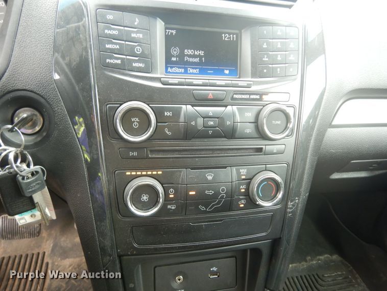 image for item DJ4456 2016 Ford Explorer Police Interceptor  SUV