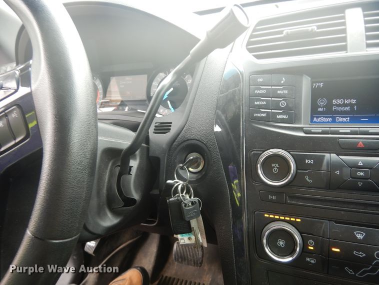 image for item DJ4456 2016 Ford Explorer Police Interceptor  SUV