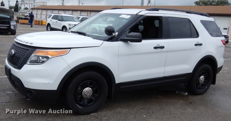 image for item DJ4457 2015 Ford Explorer Police Interceptor  SUV