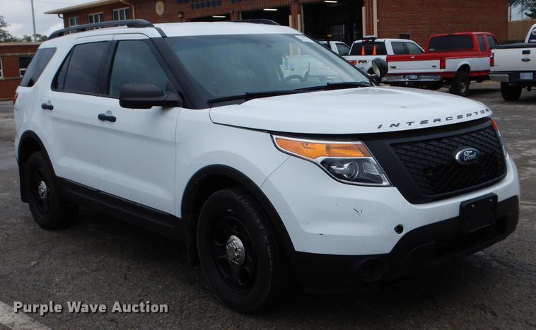 image for item DJ4457 2015 Ford Explorer Police Interceptor  SUV