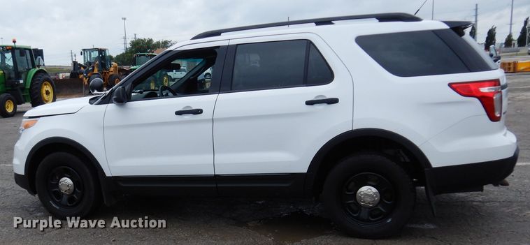 image for item DJ4457 2015 Ford Explorer Police Interceptor  SUV