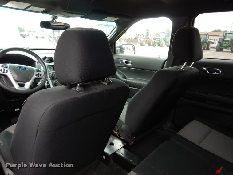 image for item DJ4457 2015 Ford Explorer Police Interceptor  SUV