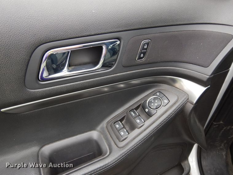 image for item DJ4457 2015 Ford Explorer Police Interceptor  SUV