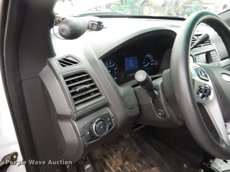 image for item DJ4457 2015 Ford Explorer Police Interceptor  SUV