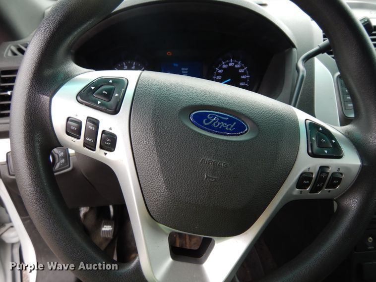 image for item DJ4457 2015 Ford Explorer Police Interceptor  SUV