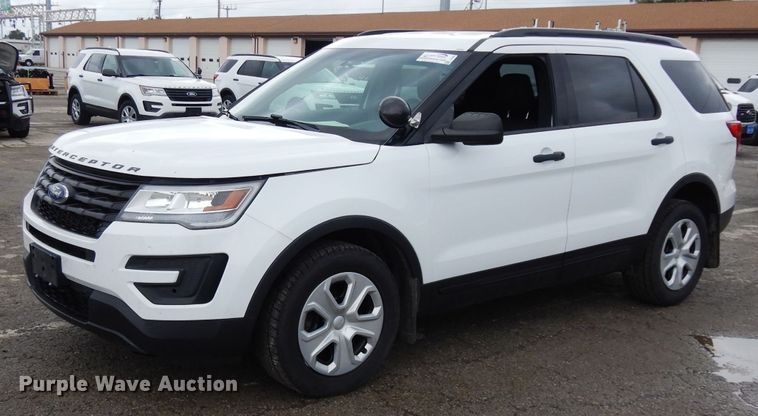 image for item DJ4458 2016 Ford Explorer Police Interceptor  SUV