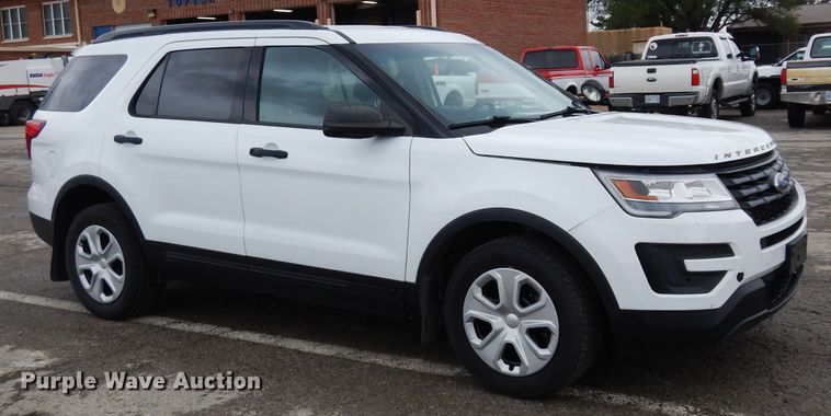 image for item DJ4458 2016 Ford Explorer Police Interceptor  SUV