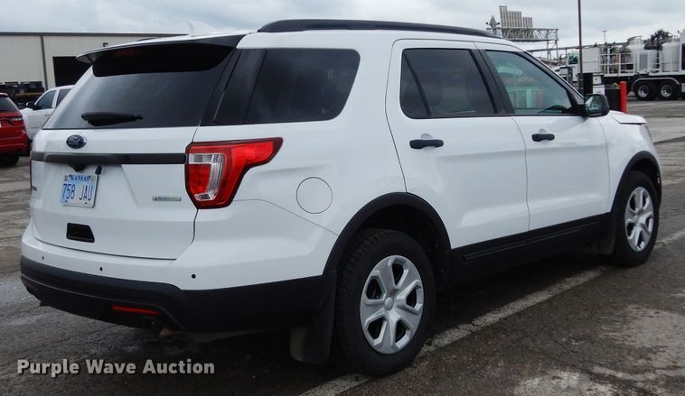 image for item DJ4458 2016 Ford Explorer Police Interceptor  SUV