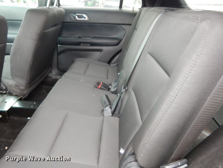 image for item DJ4458 2016 Ford Explorer Police Interceptor  SUV