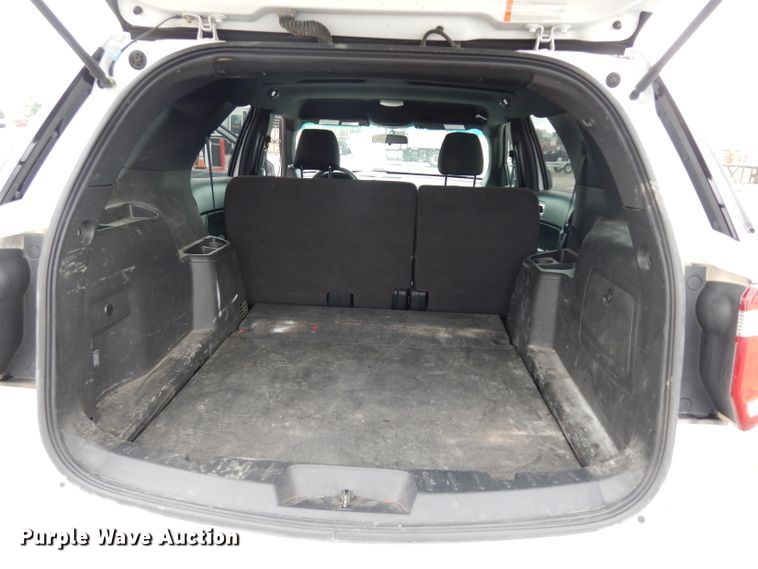 image for item DJ4458 2016 Ford Explorer Police Interceptor  SUV