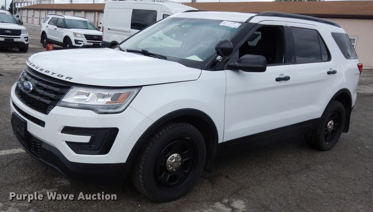image for item DJ4459 2017 Ford Explorer Police Interceptor  SUV