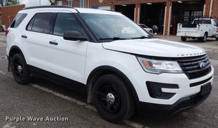 image for item DJ4459 2017 Ford Explorer Police Interceptor  SUV