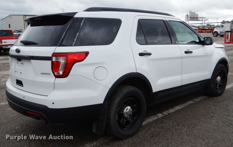 image for item DJ4459 2017 Ford Explorer Police Interceptor  SUV