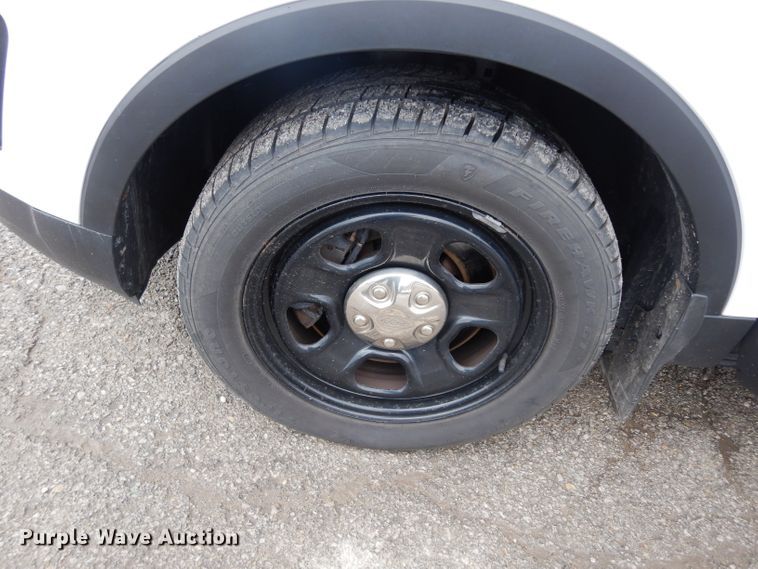 image for item DJ4459 2017 Ford Explorer Police Interceptor  SUV