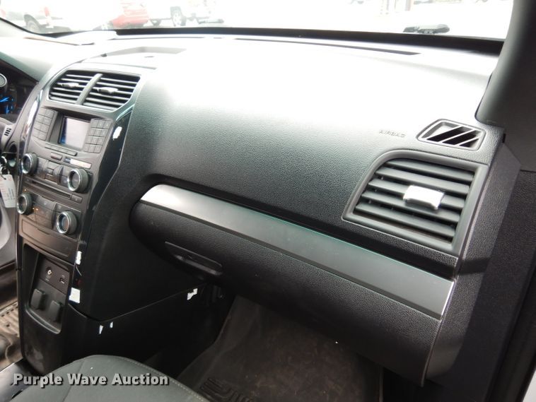 image for item DJ4459 2017 Ford Explorer Police Interceptor  SUV