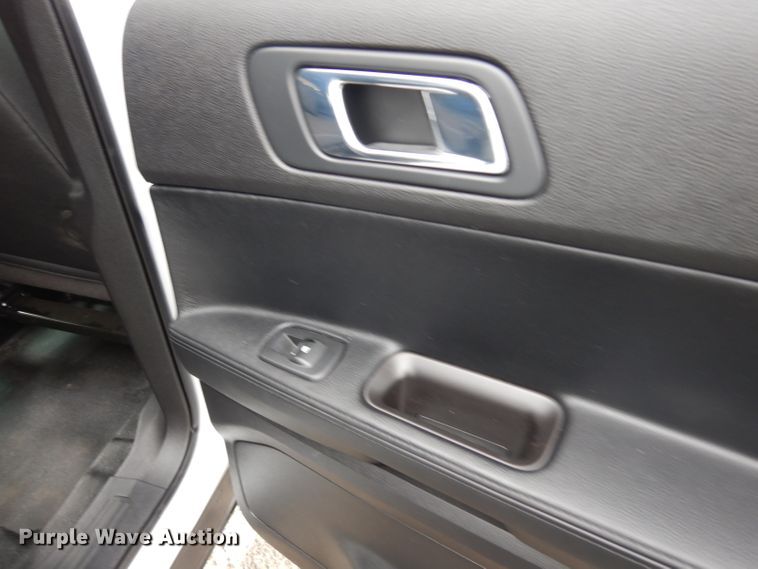 image for item DJ4459 2017 Ford Explorer Police Interceptor  SUV