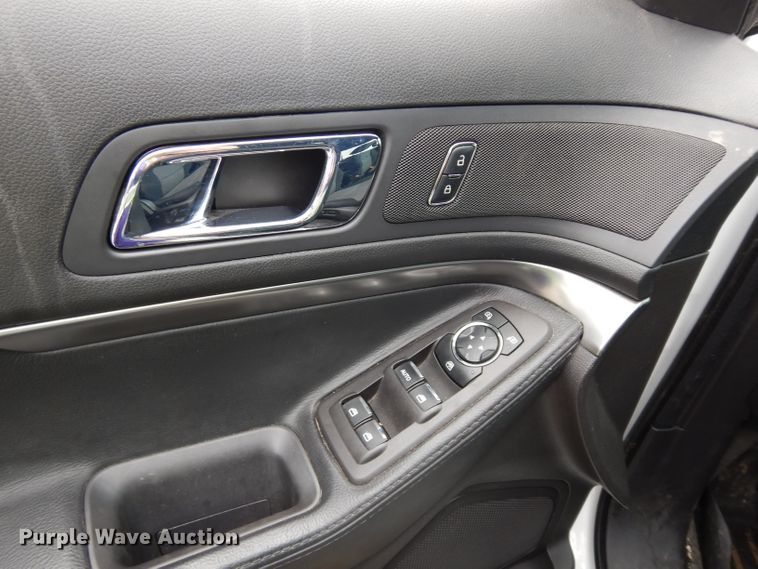 image for item DJ4460 2015 Ford Explorer Police Interceptor  SUV