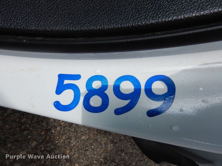 image for item DJ4460 2015 Ford Explorer Police Interceptor  SUV