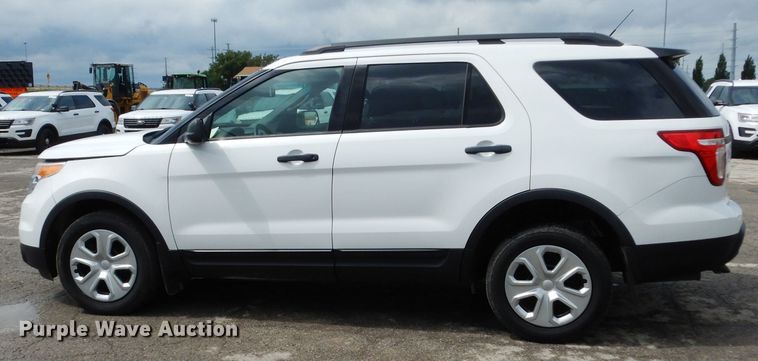 image for item DJ4461 2015 Ford Explorer Police Interceptor  SUV