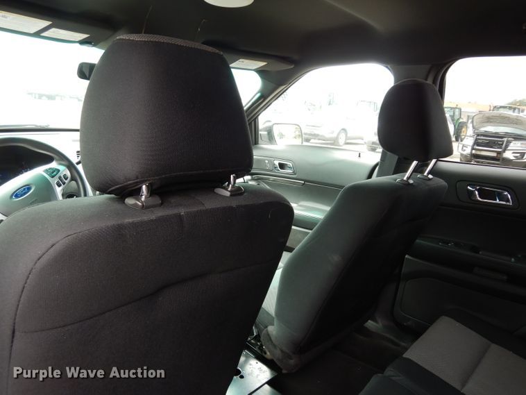 image for item DJ4461 2015 Ford Explorer Police Interceptor  SUV