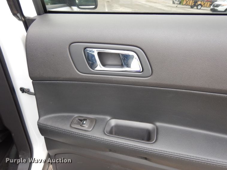 image for item DJ4461 2015 Ford Explorer Police Interceptor  SUV