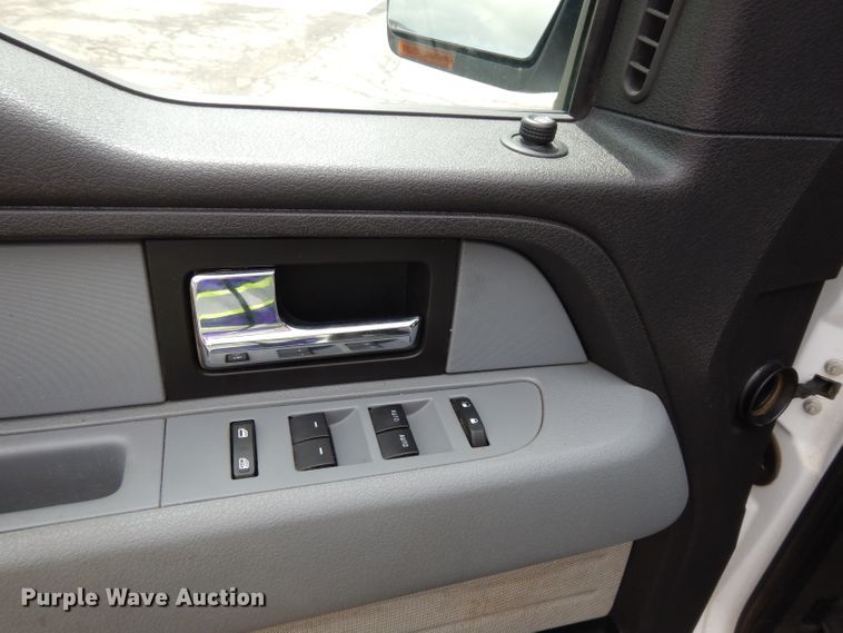 image for item DJ4462 2014 Ford F150  SuperCrew pickup truck